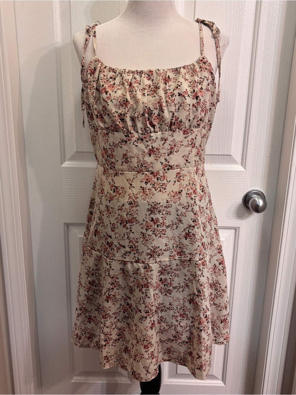 Floral Tie-Strap Summer Dress in Cream and Rose